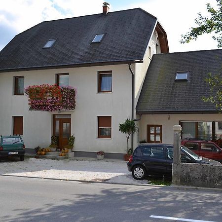 Apartmaji Pri Ticelnu Bovec Exteriér fotografie